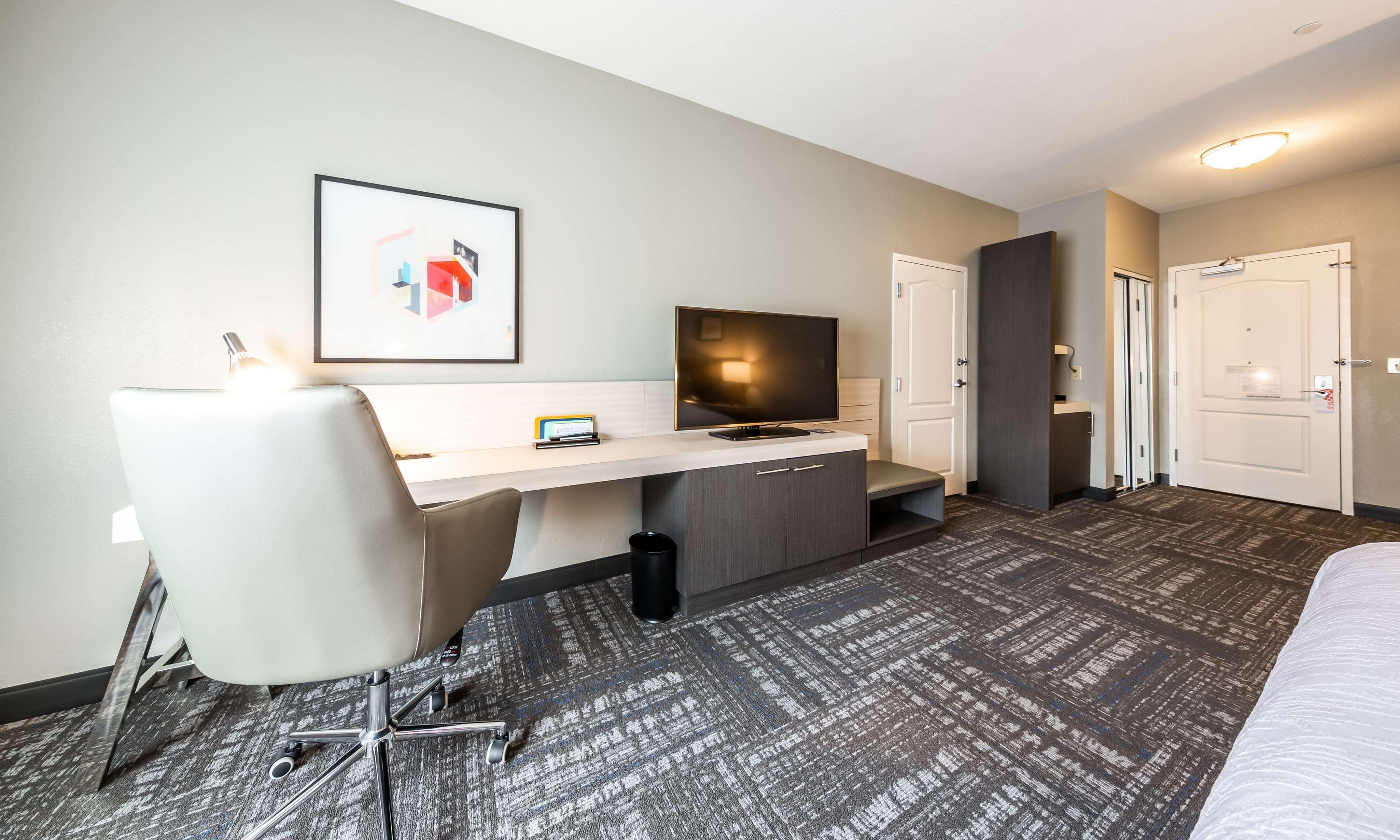 Hilton Garden