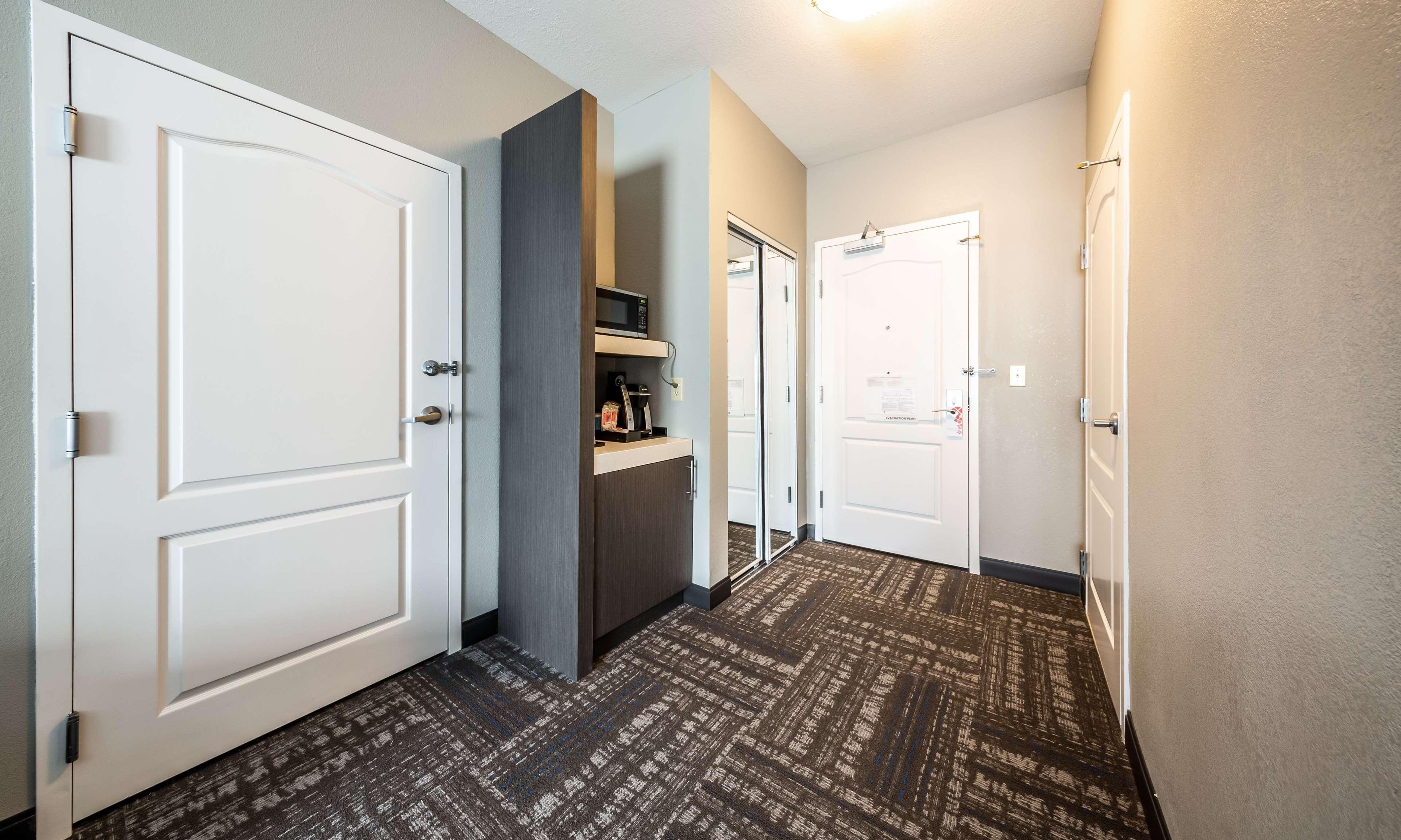 Hilton Garden 3* Beaumont