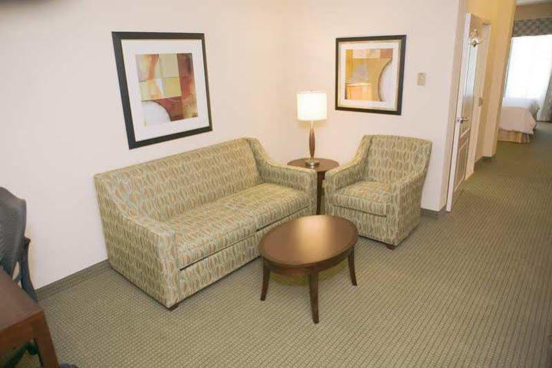 Hilton Garden 3*