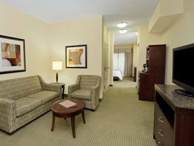 Hilton Garden Hotel 3*